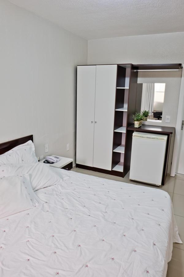 Hotel Chapeco Center Bagian luar foto